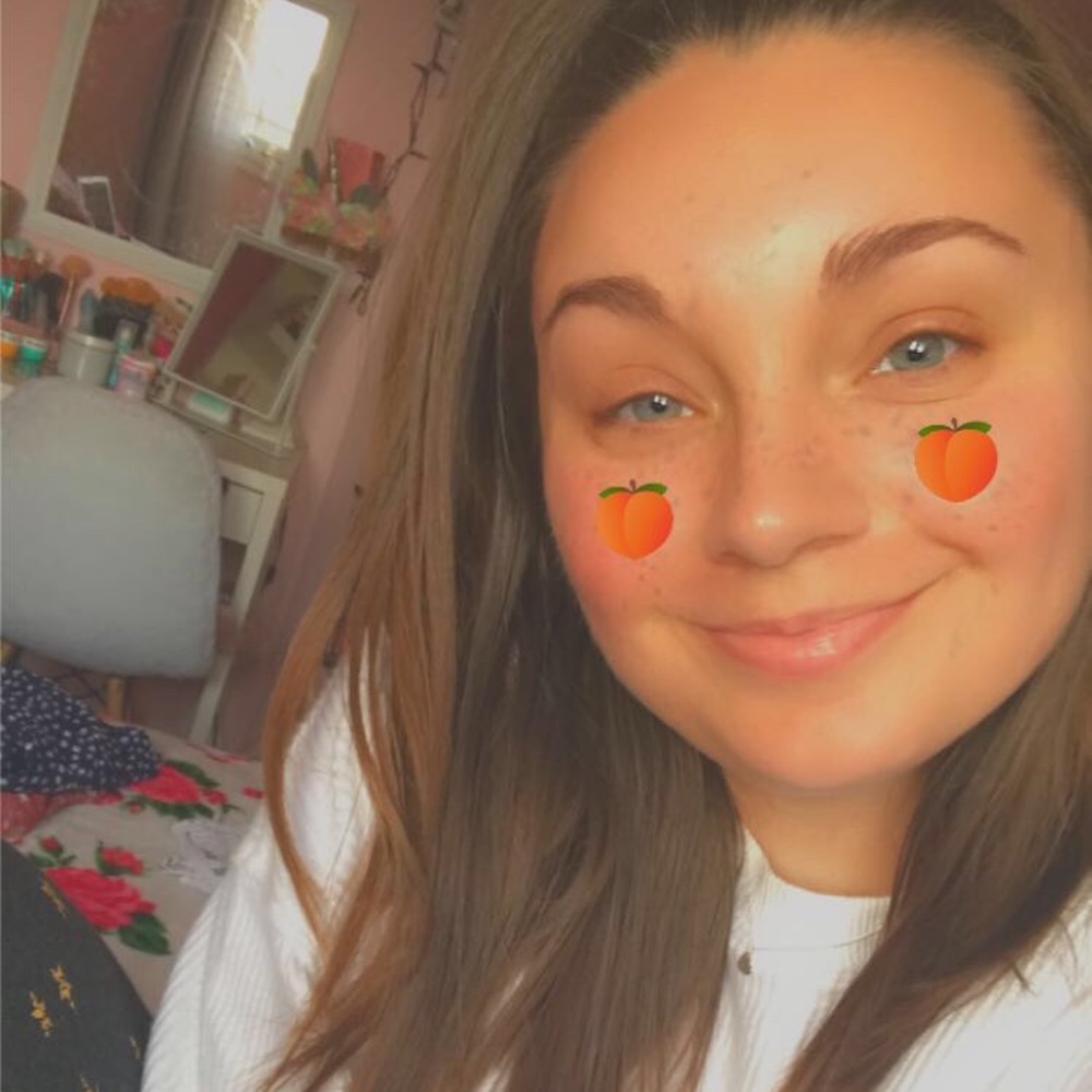 Meet your Posher, Hayley